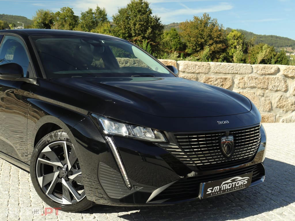 Peugeot 308 1.2 PureTech Allure EAT8