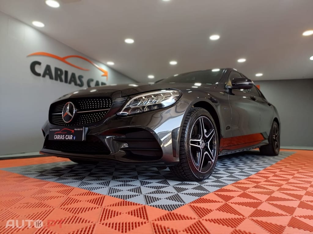 Mercedes-Benz C 300 de AMG Line