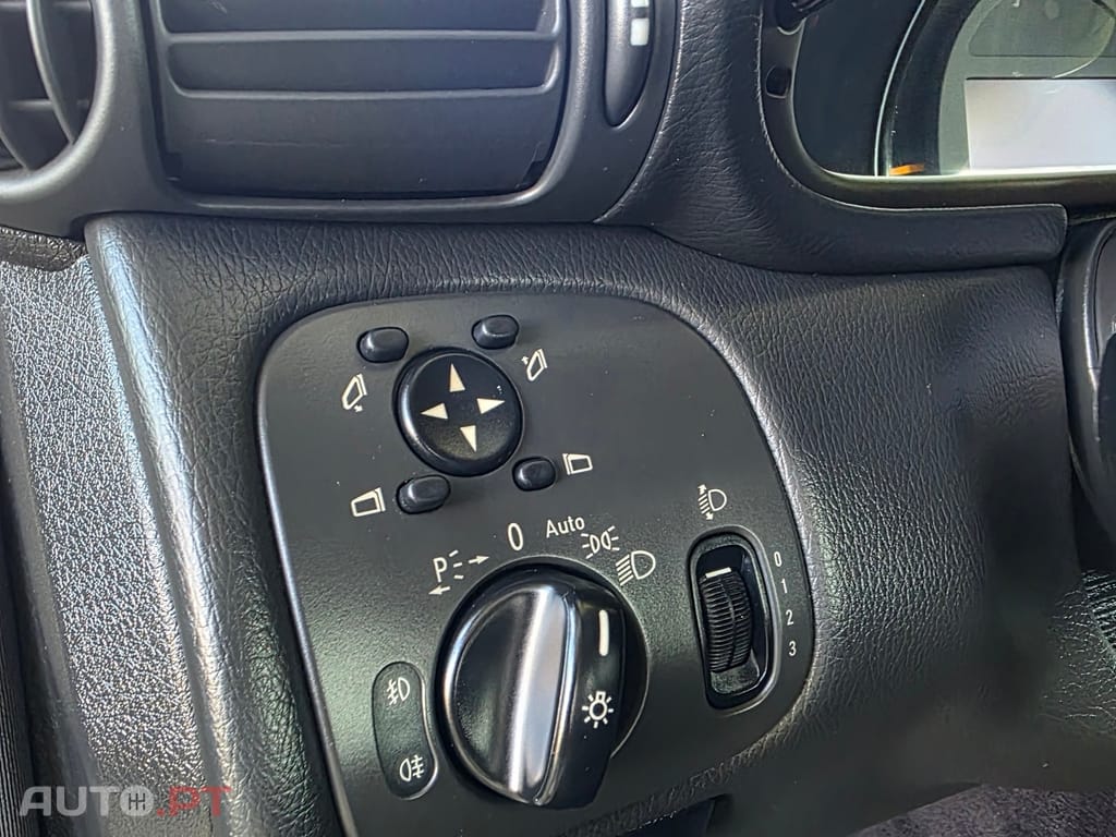 Mercedes-Benz C 220 Outro
