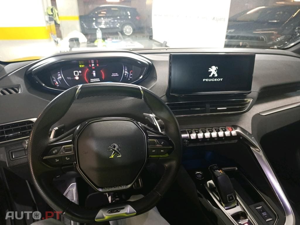 Peugeot 5008 1.5 BlueHDi GT EAT8