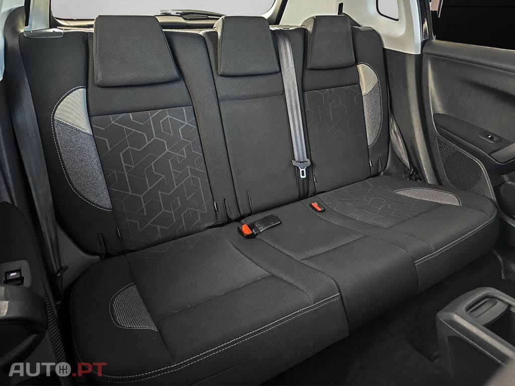 Peugeot 2008 1.6 BlueHDi Style