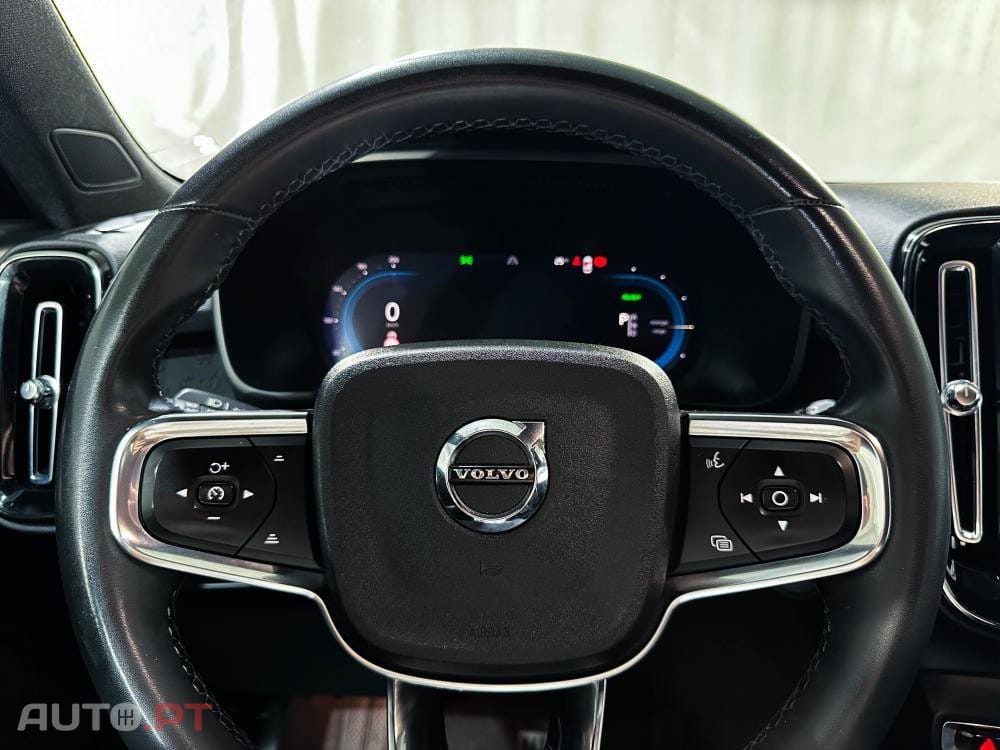 Volvo XC40 Recharge 69 kWh Single Motor Plus