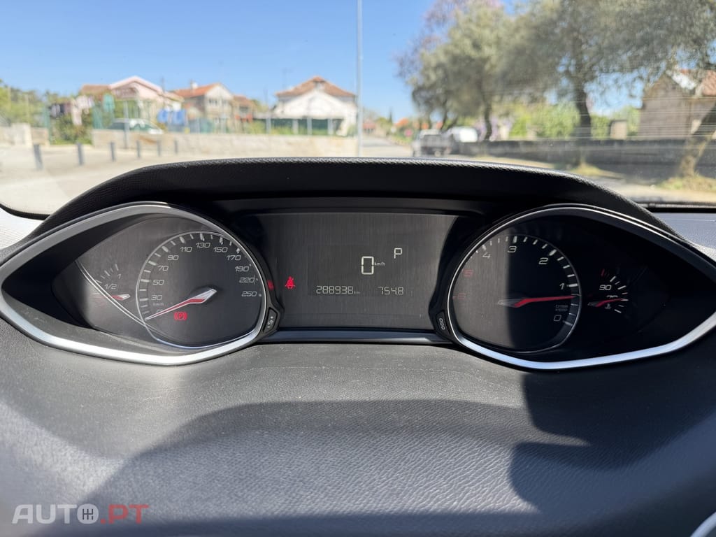 Peugeot 308 SW 2.0 BlueHDi Allure EAT6