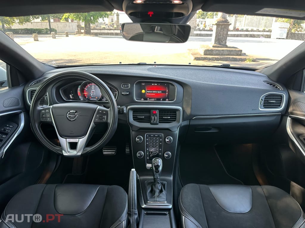 Volvo V40 1.5 T3 Sport Edition R Geartronic