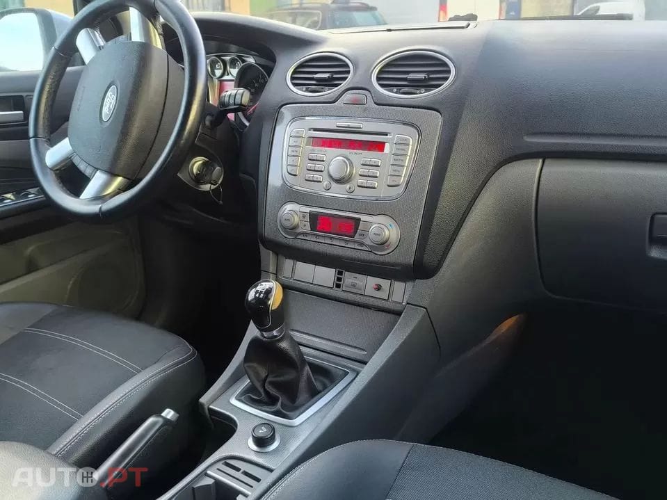 Ford Focus SW 1.6 TDCi Titanium 17