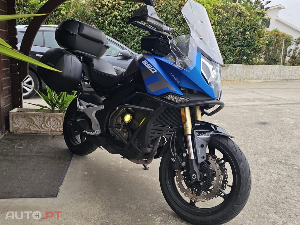 CF Moto 650MT 3F