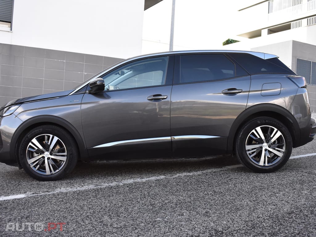 Peugeot 3008 1.6 Hybrid Allure Pack e-EAT8