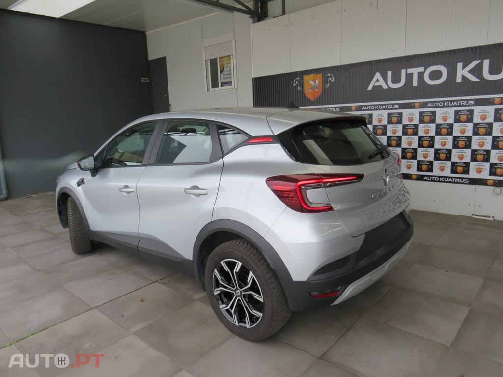 Renault Captur 1.0 TCE Corporation Business