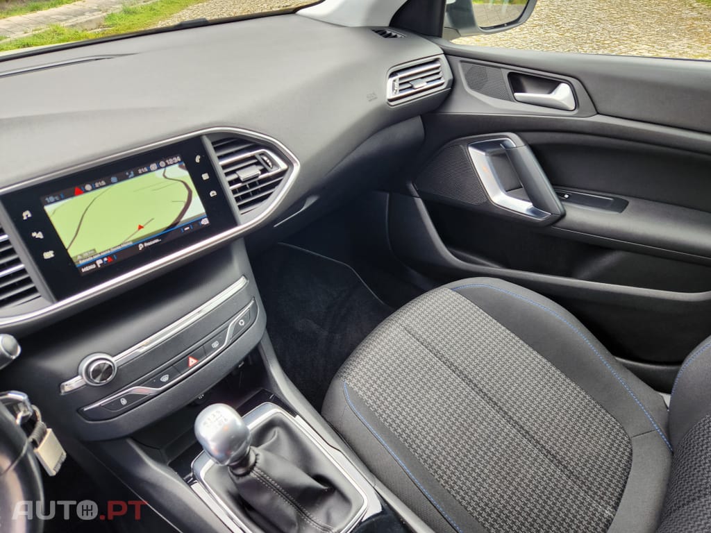 Peugeot 308 SW 1.5 BlueHDi Style