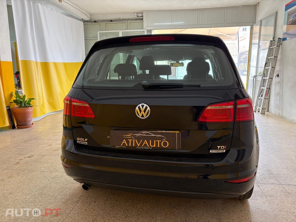 Volkswagen Golf Sportsvan 1.6 TDI Confortline BlueMotion