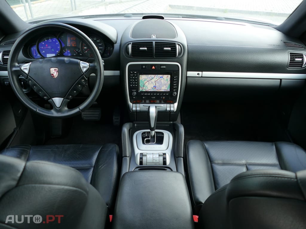 Porsche Cayenne Tiptronic