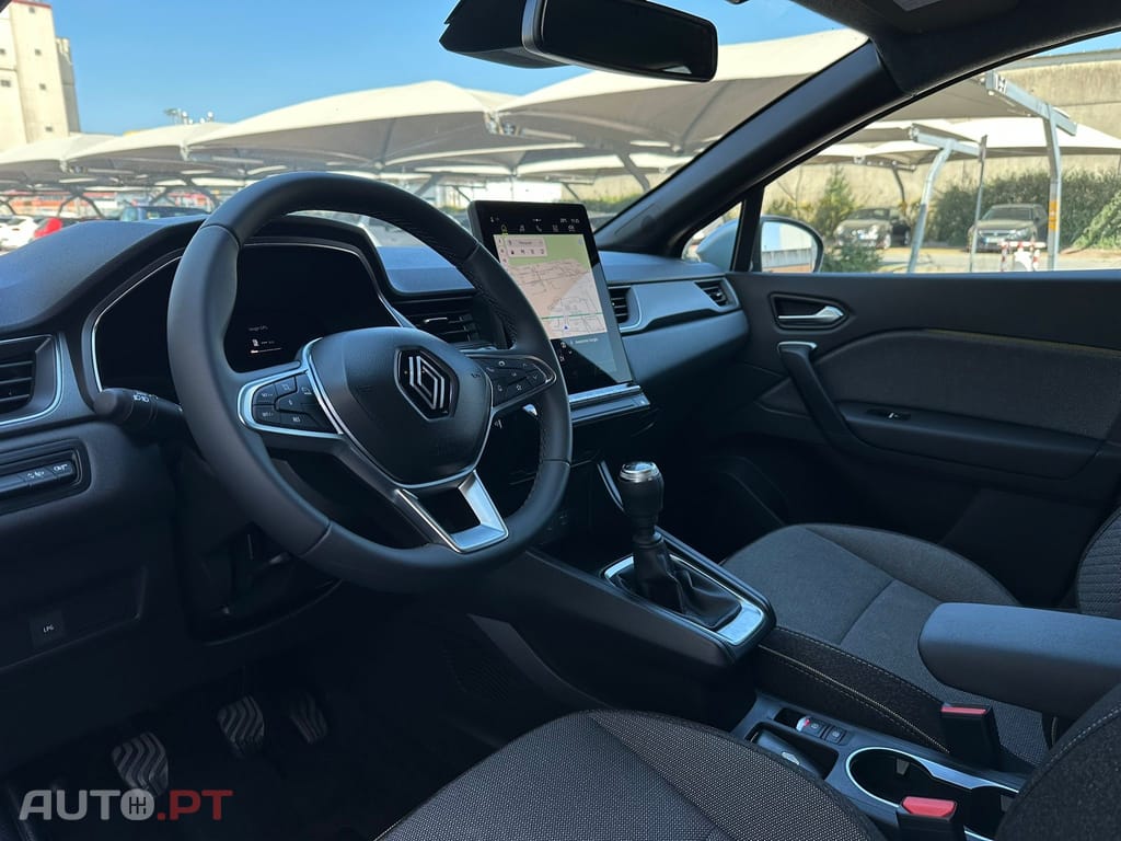 Renault Captur 1.0 TCe Techno Bi-Fuel