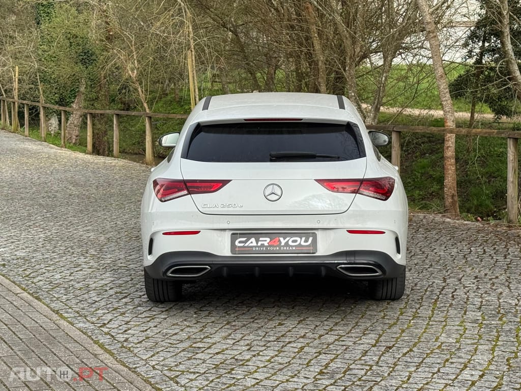 Mercedes-Benz CLA 250 e Shooting Brake AMG Line