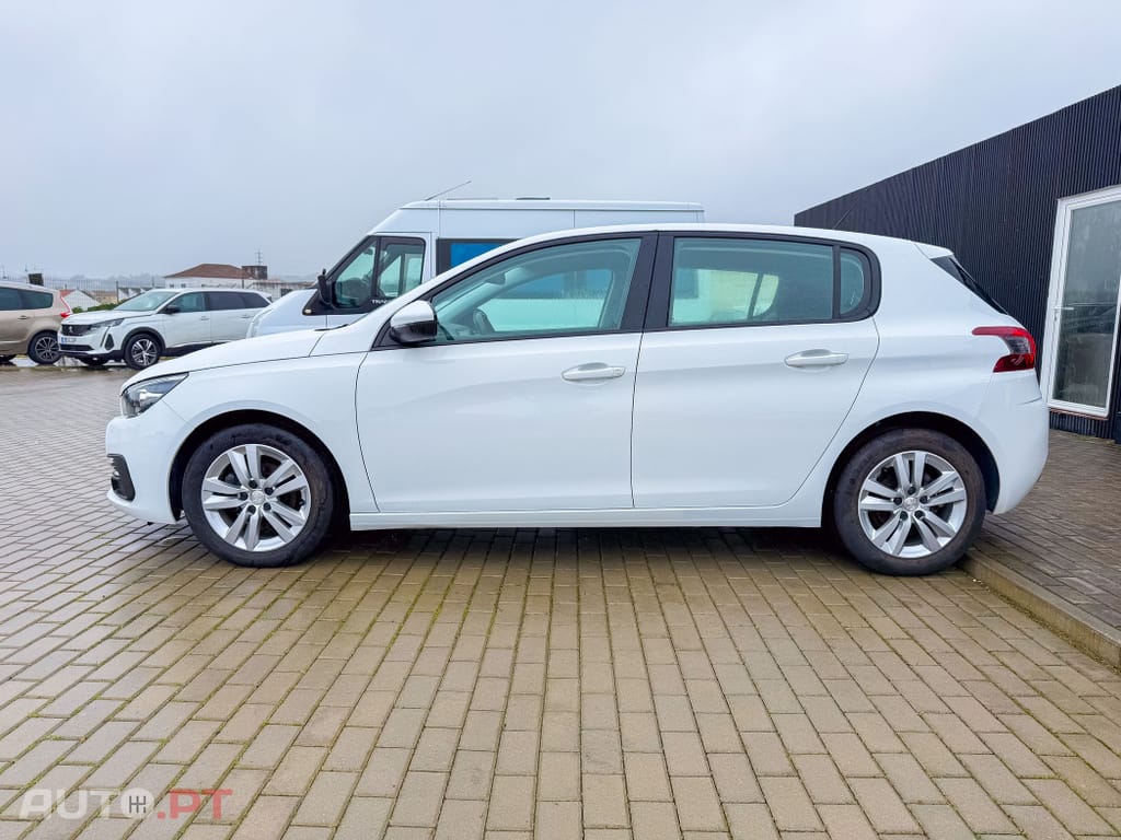Peugeot 308 1.5 BlueHDi Business Line