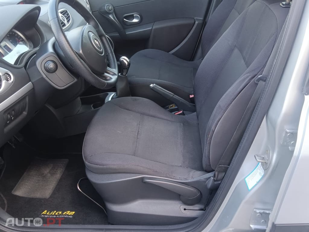 Renault Clio 1.2 SE Storia Confort