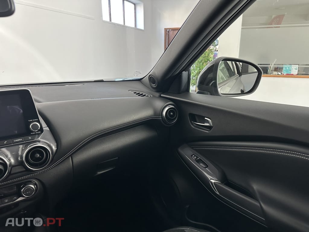 Nissan Juke 1.0 DIG-T N-Connecta