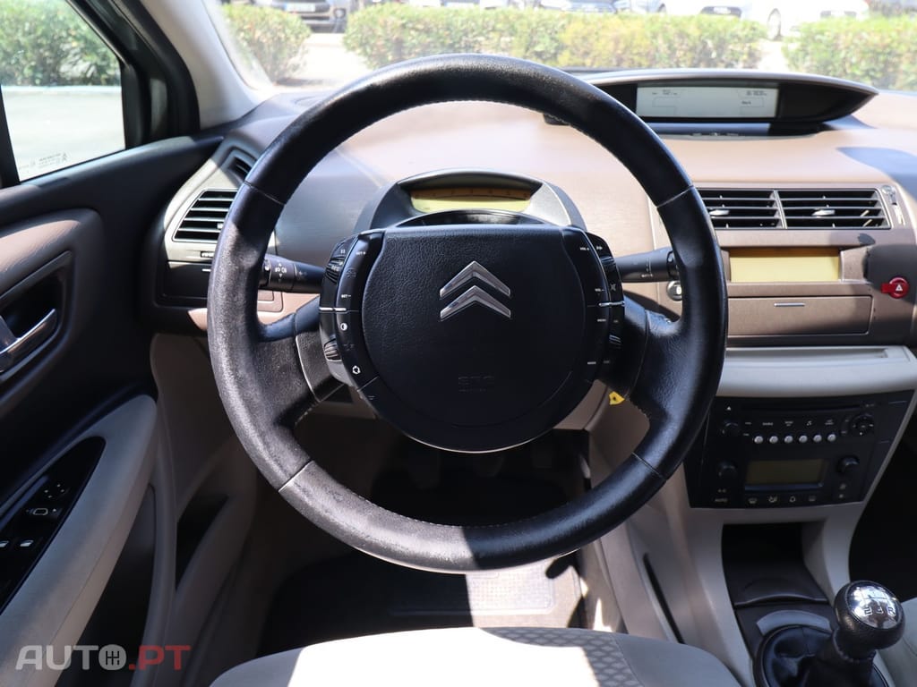 Citroen C4 1.6 HDi 110 Exclusive