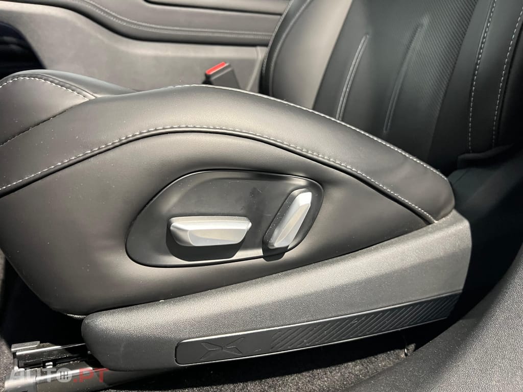 XPeng G6 87.5 kWh AWD Performance