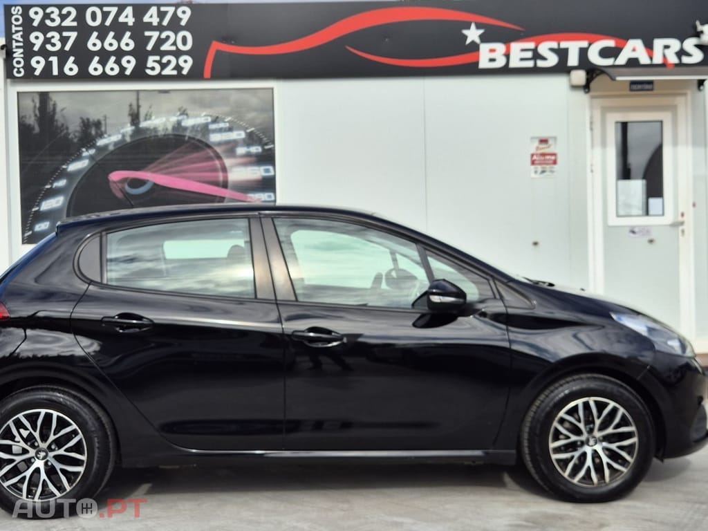 Peugeot 208 1.6 BlueHDi Active