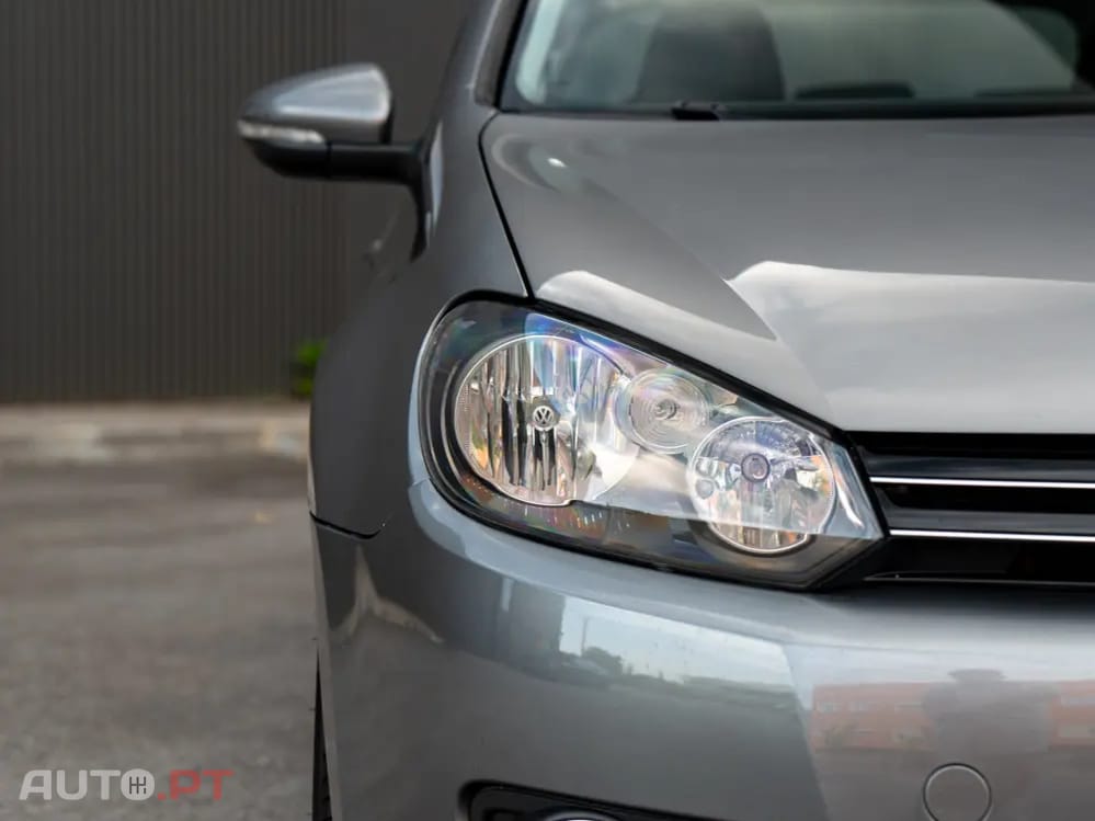 Volkswagen Golf 2.0 TDi Confortline