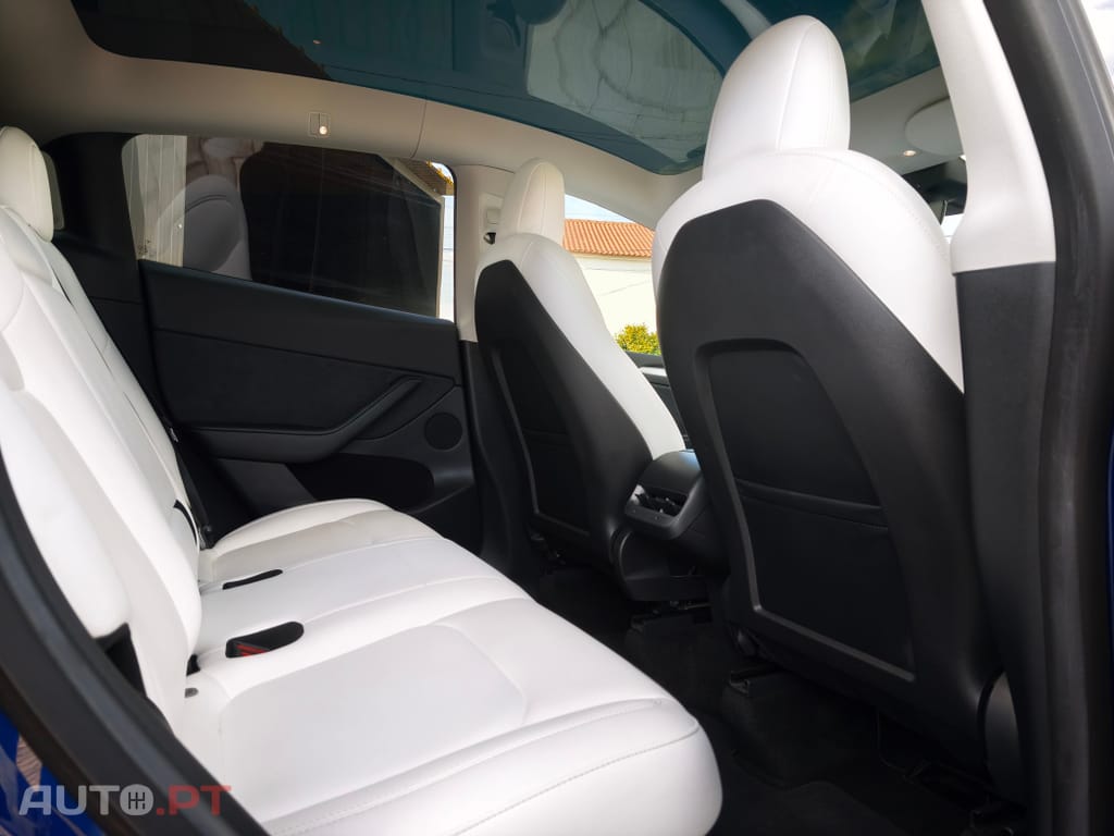 Tesla Model Y Long Range Tração Integral