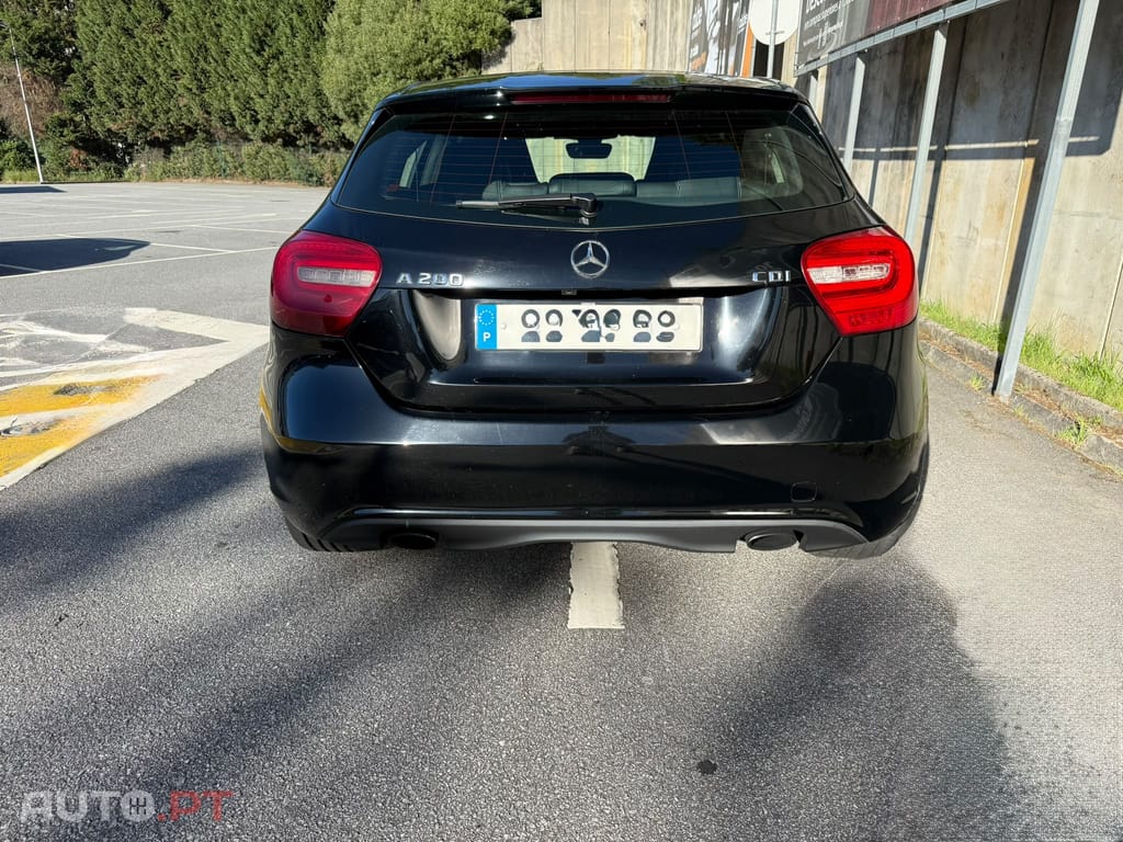 Mercedes-Benz A 200 URBAN