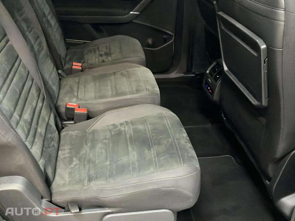 Volkswagen Touran R Line
