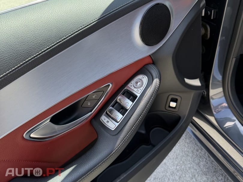 Mercedes-Benz C 300 BlueTEC Hybrid AMG Line