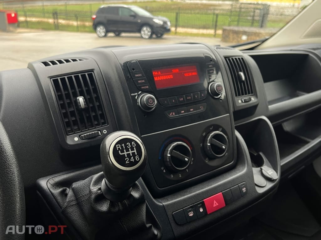 Peugeot Boxer 2.2 BLUE HDI