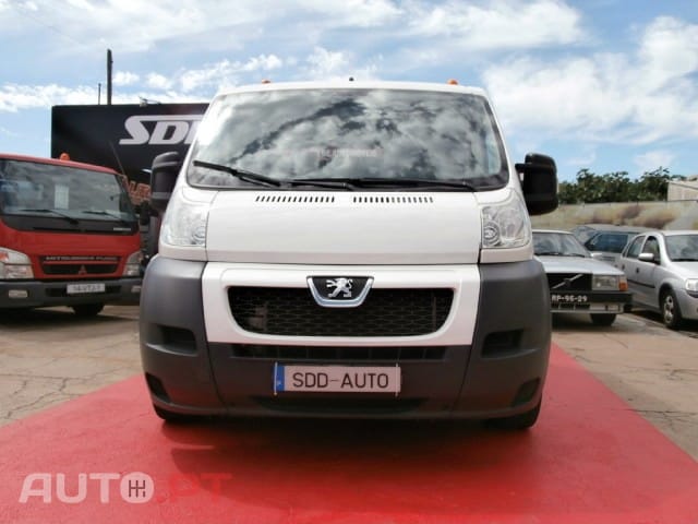 Peugeot Boxer HDi 333 L2H2 Confort