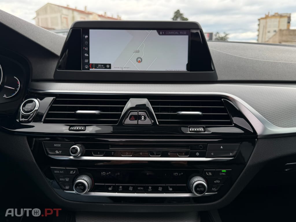 BMW 520 d Pack Desportivo M Auto