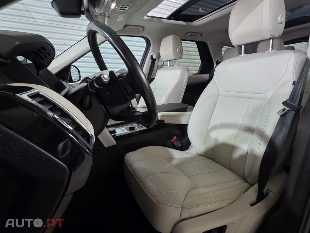 Land Rover Discovery 2.0 SD4 HSE Luxury Auto