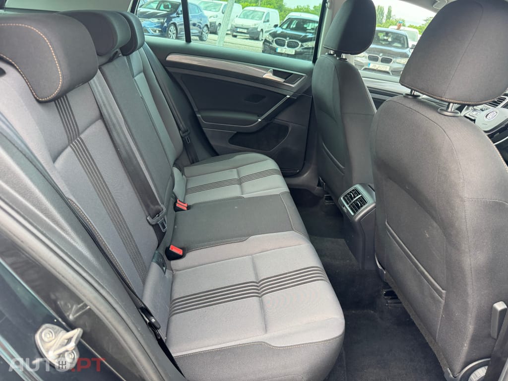 Volkswagen Golf 1.6 TDI BlueMotion Allstar