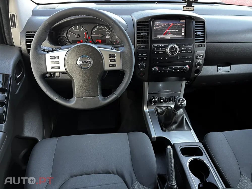 Nissan Navara 2.5 dCi CD LE 4WD
