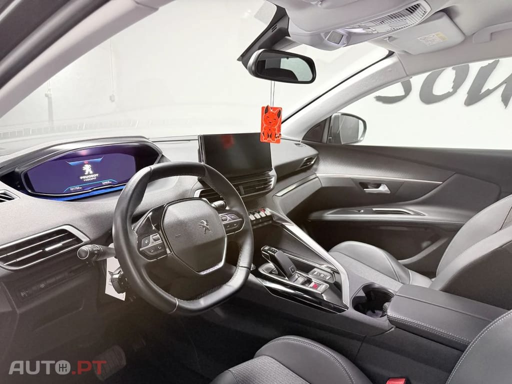 Peugeot 3008 PureTech 130 Stop & Start GPF EAT8 Allure