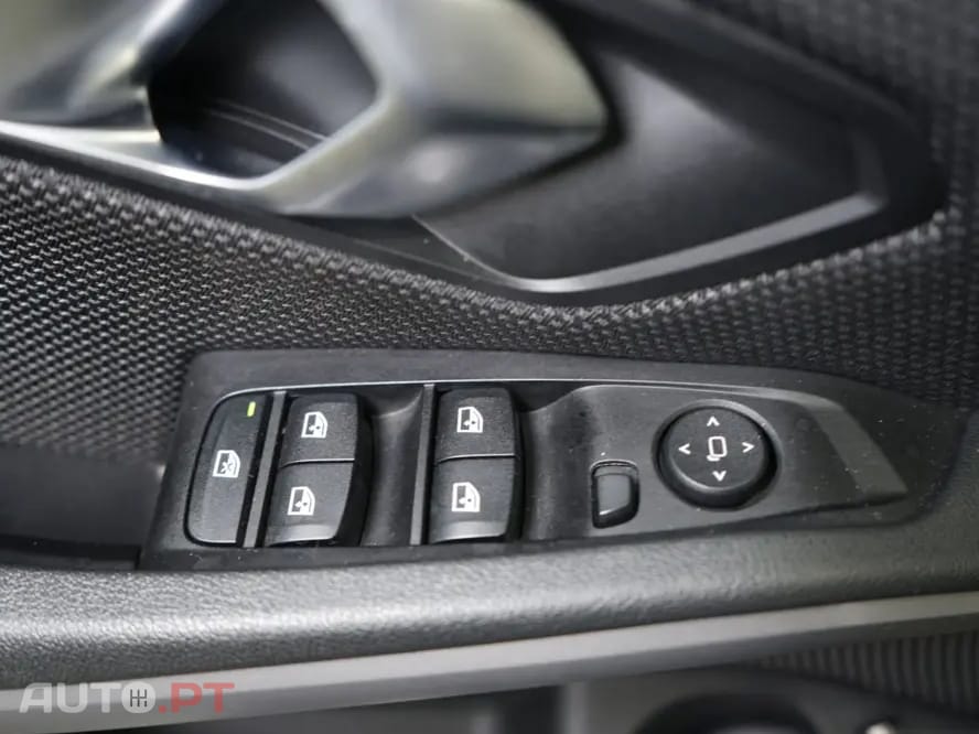 BMW 330 e Aut. Sport Line