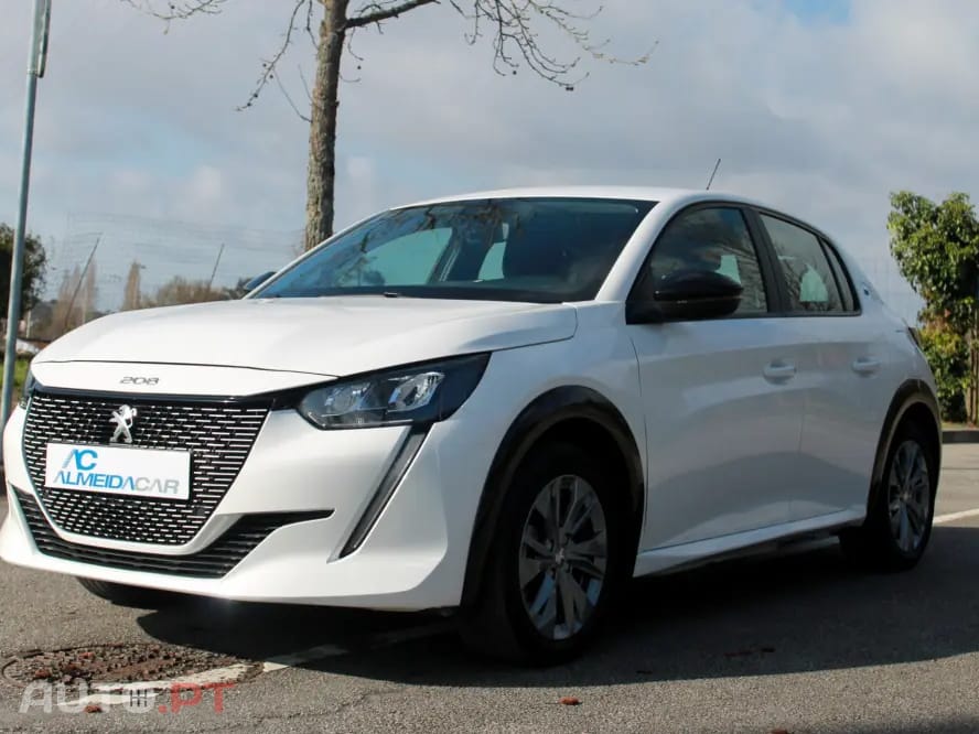 Peugeot E-208 50 kWh Active Pack