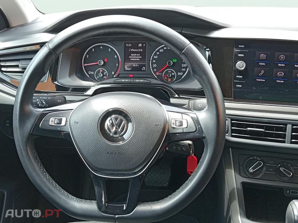 Volkswagen Polo 1.0 TSI Confortline DSG