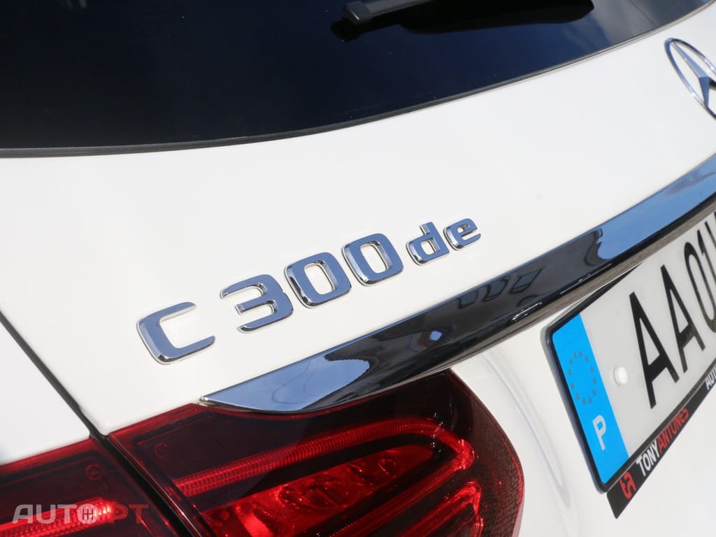 Mercedes-Benz C 300 de AMG Line