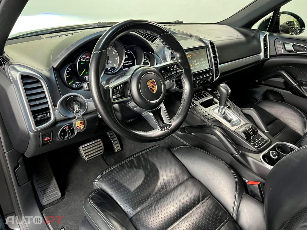 Porsche Cayenne 3.0 S E-Hybrid Tiptronic