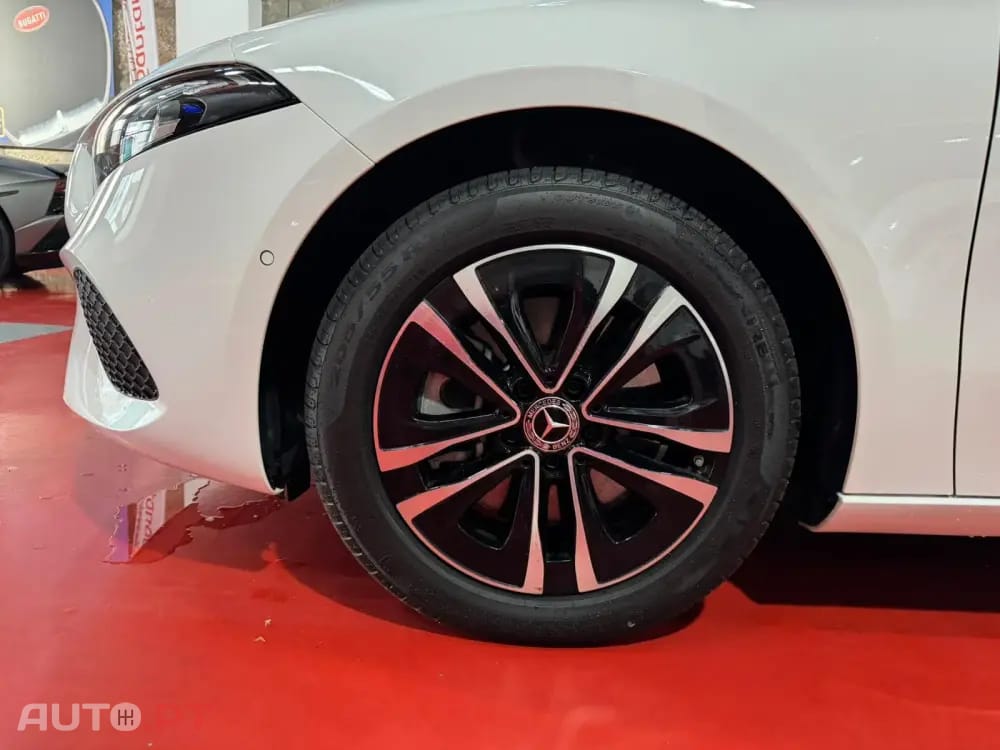 Mercedes-Benz A 250 e Progressive