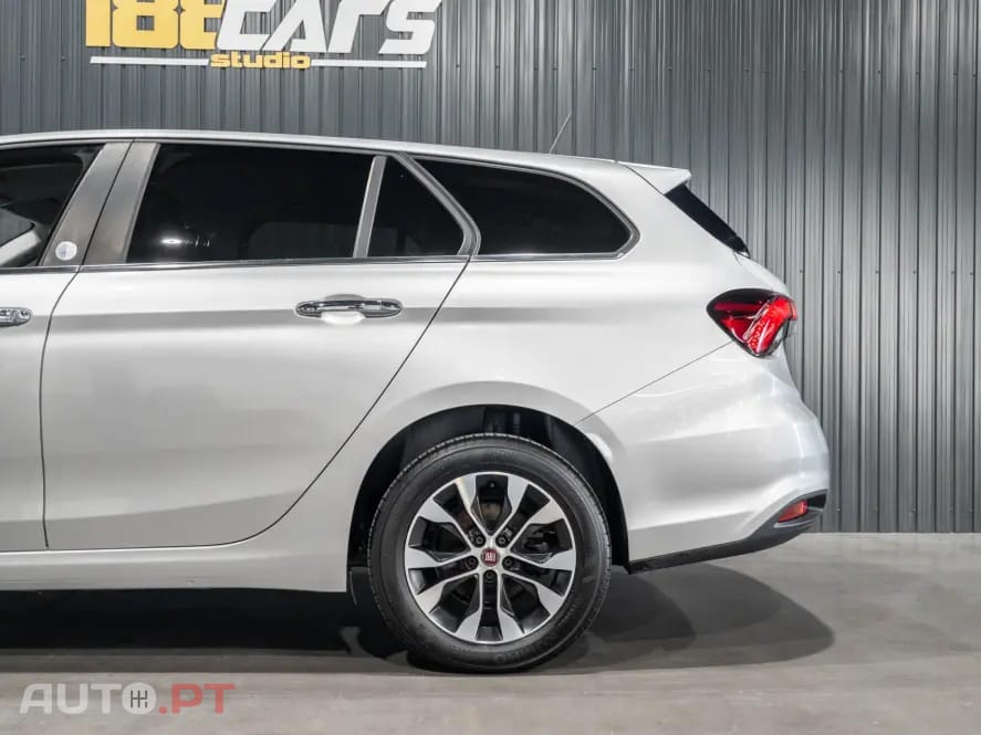 Fiat Tipo 1.3 M-Jet Lounge J17