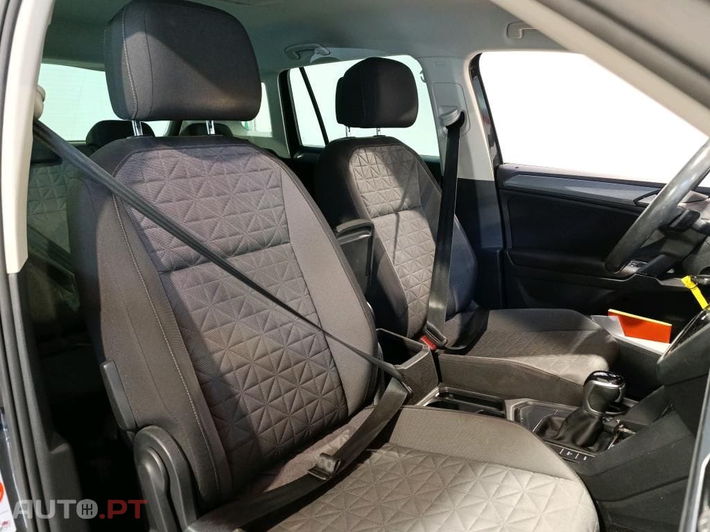 Volkswagen Tiguan 1.4 TSI eHybrid Conceptline DSG