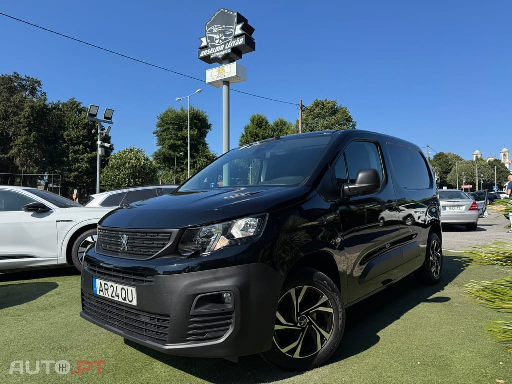 Peugeot Partner 1.5 BlueHDi Premium Standard