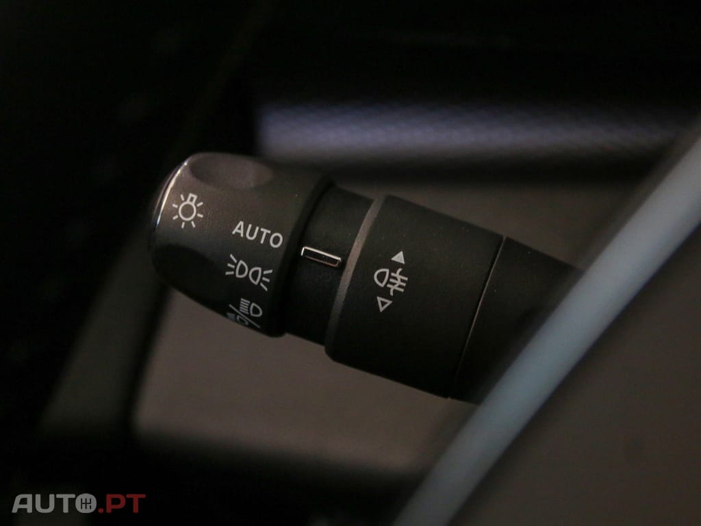 Peugeot 308 SW 1.6 Hybrid Active Pack e-EAT8