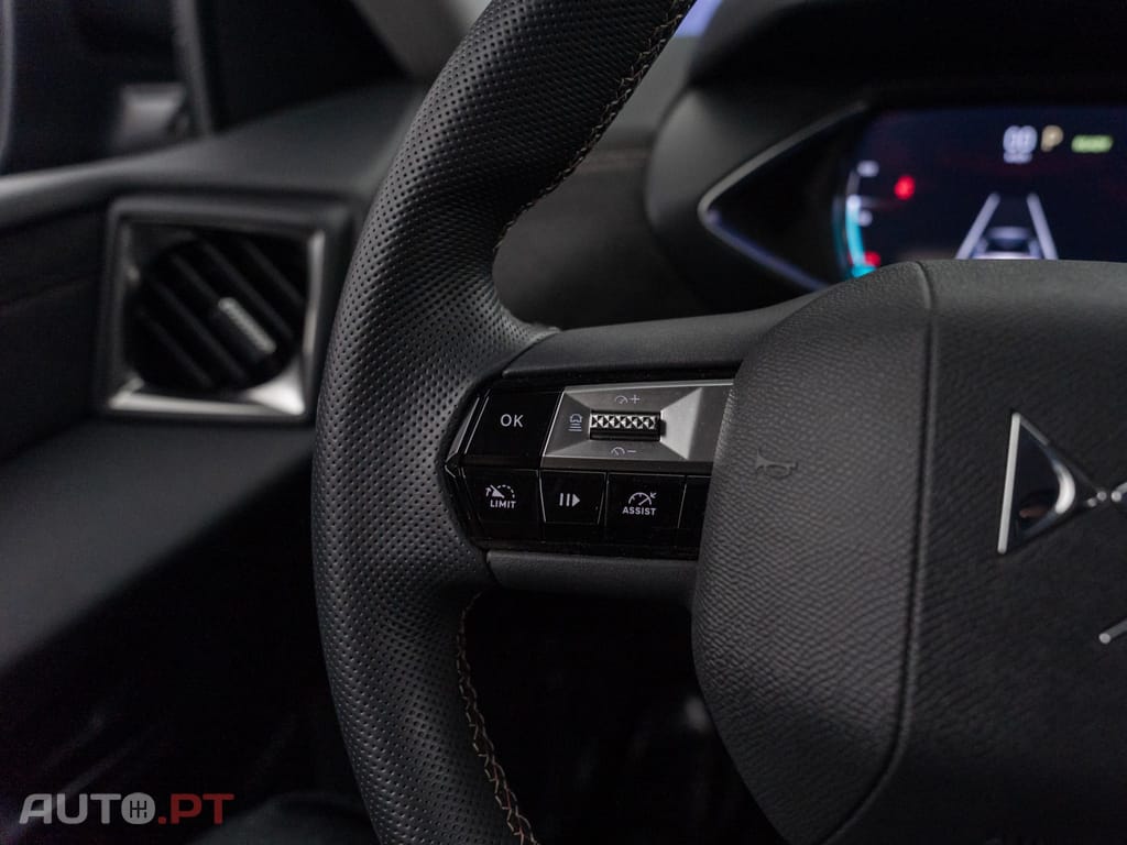 DS DS3 E-Tense Bastille