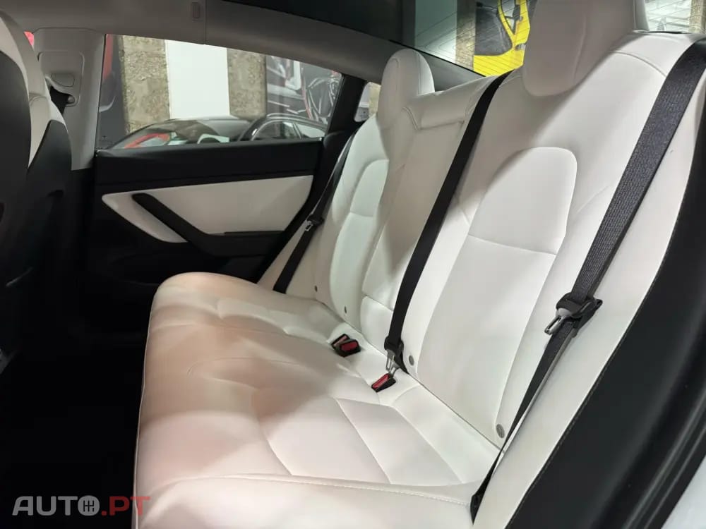 Tesla Model 3 Standard RWD Plus