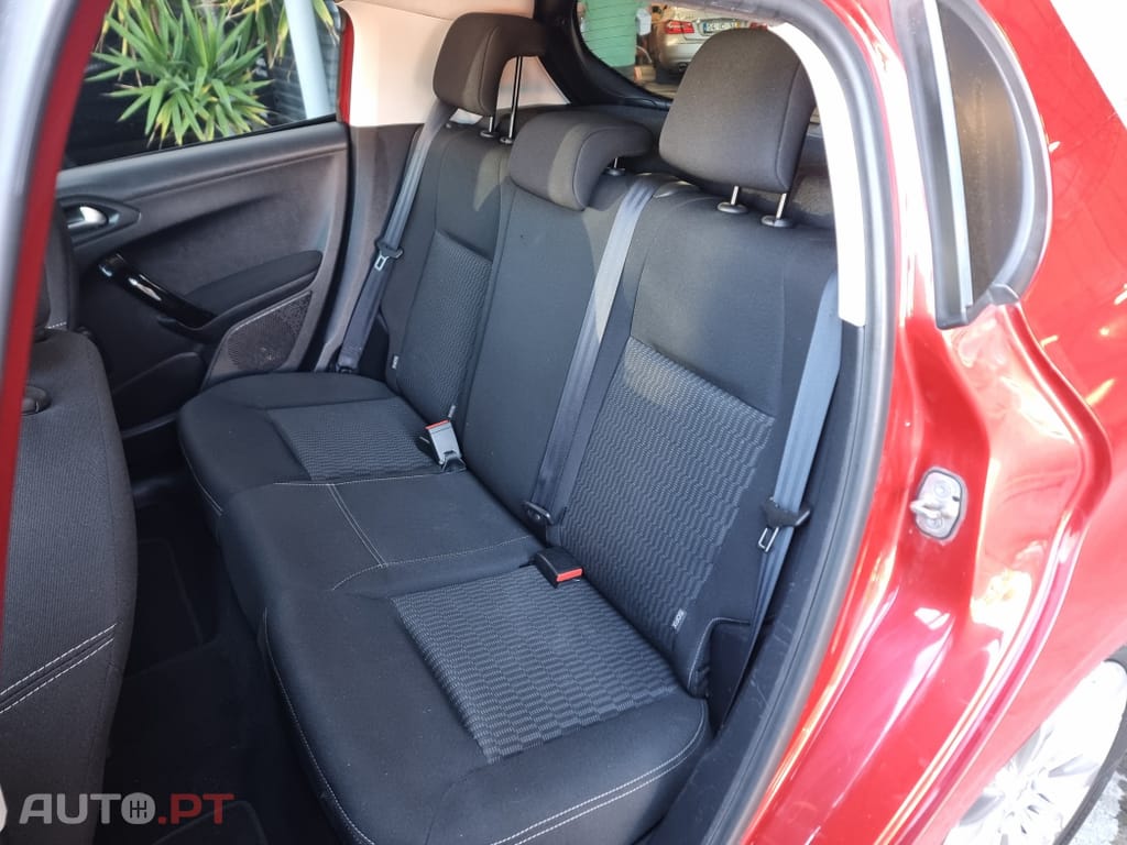 Peugeot 208 1.2 PureTech Active