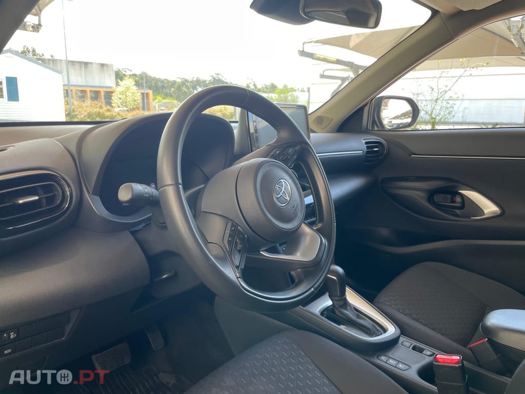 Toyota Yaris Cross 1.5 HDF Comfort Plus