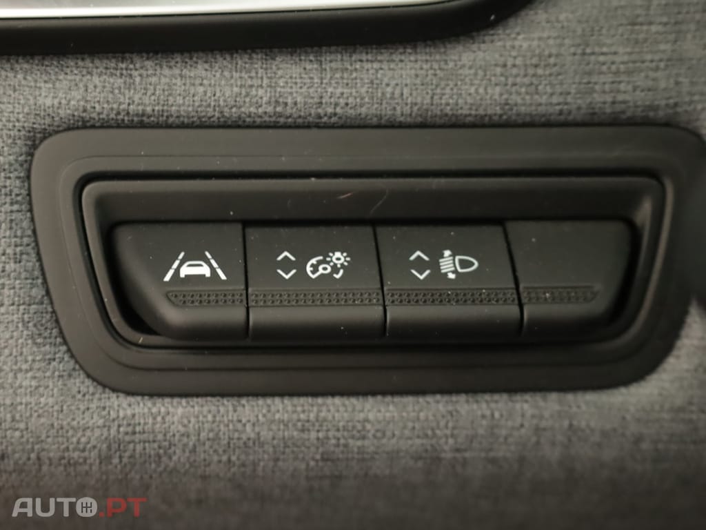 Renault Clio Clio 1.0 TCe Evolution Bi-Fuel — fotografia 19
